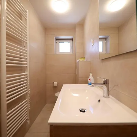 Diklo Apartamento Zadar